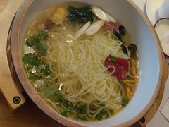 -云南荟·湖畔领宴(领事馆店)