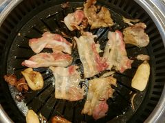 -韩宫宴炭火烤肉(中商世界里店)