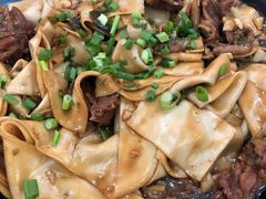 -壹阁胡羊焖饼(特色小吃街店)