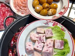 -贰回巷火锅馆(钟楼店)