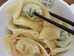 -潘国仙耳光馄饨(黄家阙路店)