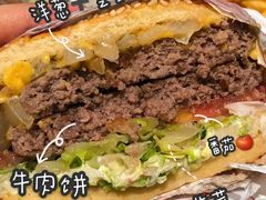 -The Habit Burger Grill 哈比特汉堡(世博店)
