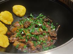 -锅老头海鲜铁锅炖