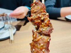 -街角等你.大连海鲜烧烤.经典铁板海鲜串(西安路店)