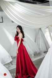 -欣薇婚纱(新源乐汇城店)