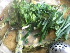 -姚记抚仙湖野生菌石锅鱼庄
