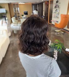 -乾健·烫染·接发SALON