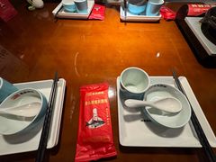 -魏铭鱼头捞饭(晋阳路店)