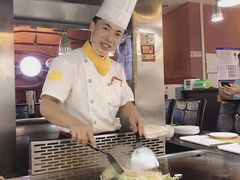 -利昂法式铁板主题餐厅(新奥购物中心店)