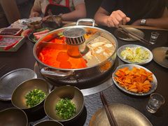 -晓宇重庆火锅(西安荟聚店)