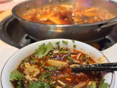 -二钳洞庭虾蟹·江湖菜(成都鹭岛店)