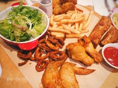 -必胜客(欢乐颂店)