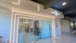 -I+造型烫发染发