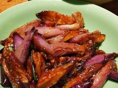 肉末酱爆茄子-弄堂里·寻味杭州(湖滨银泰in77C区店)