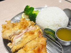 -佰搭果·广式茶餐厅(西华路店)