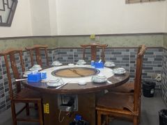 -农家乐大锅台铁锅炖(四流中路店)