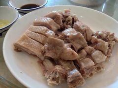 -鲤鱼塘农家山庄
