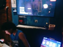 -云晓光头烧烤吧(川沙绿地店)