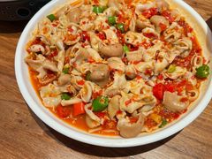 泡椒鱼杂面-老板恋上鱼(恒隆广场店)