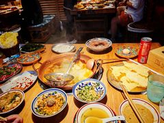 -洱火云南酸菜牛肉火锅(石景山当代商城店)