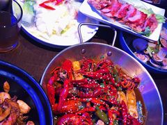 -钳真多钓虾馆·小龙虾海鲜烧烤(九六广场店)