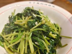 -富正毅三下锅·湘西韵味(天门山索道店)
