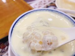 香芋西米凤凰奶-周大娘牛乳(旧寨古村总店)