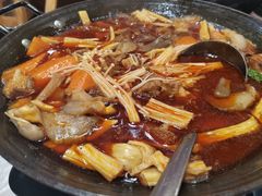 -霄汉牛三鲜湖北砂锅菜(万松园2店)