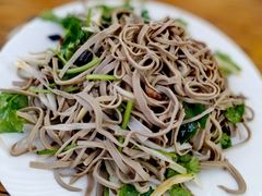 -溢心园香河肉饼总店