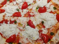 -JINNS锦时 steak&pizza(浸信会礼拜堂旧址店)