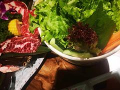 -明洞阿姨·韩式酱蟹烤肉·创意料理(三元桥店)