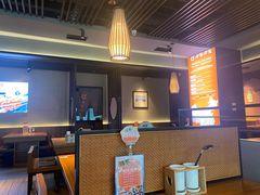 -呷哺呷哺(融创茂店)