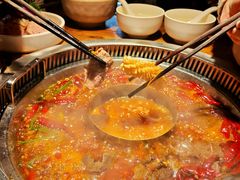 -城墙拐拐火锅(三峡广场黑金冠店)