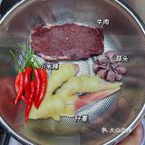 仔姜牛肉丝，香辣下饭，我妈说可以原地开店了 [亲亲]