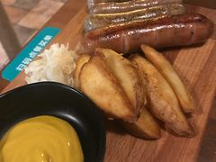 -麦落精酿啤酒餐吧(先农大院店)