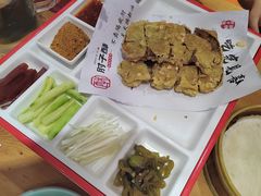 -肘子酥·天津菜·特色捞面(德云社店)