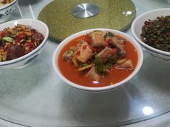 -独一佳老胡湘菜馆(矿山路店)