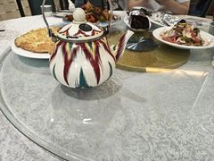 -汗腾格里·风味餐厅(新疆驻京办店)