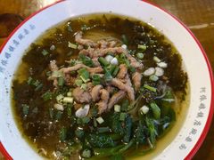 -阿依娘镇店豌杂面(三峡广场店)