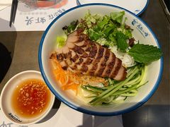 碳烤猪颈肉捞檬粉-美奈小馆·越南料理(中航城君尚购物中心店)