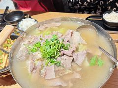 -川堂风·跷脚牛肉·乐山爆炒(宝山日月光店)