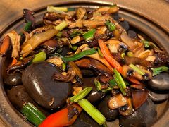 -云海肴·汽锅鸡·云南代表菜(浦江欢乐颂店)