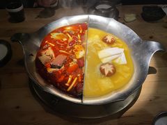 台式麻辣锅-湊湊火锅·茶憩(杭州湖滨银泰in77店)