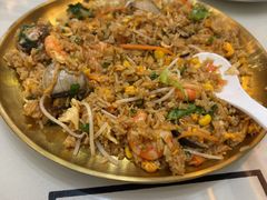 -覃记海鲜美食餐厅