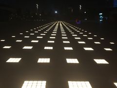 -南京眼步行桥