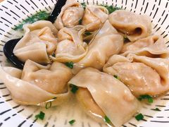 蟹粉虾仁大馄饨-蟹尊苑(巨鹿店)