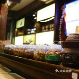 天凉了，来这家传统老店坐坐，吃吃饭，休息会儿吧~
