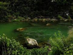 -高荡千年布依古寨旅游景区