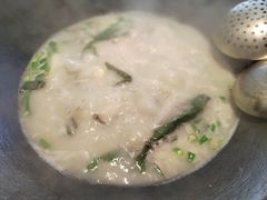 -陈大锅·岳阳鱼馆·地道岳阳菜(美食街店)