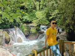 -西岭雪山大飞水景区